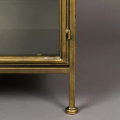 Vitrinekast Antiek Messing -BePureHome Verkoop dutchbone gertlush antiek messing vitrinekast 09