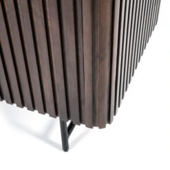 Donkerbruine Kast Met Houten Latjes -BePureHome Verkoop eleonora remi donkerbruine kast met houten latjes 05