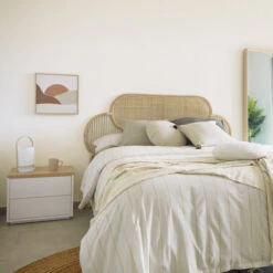 Wit Nachtkastje Met Eiken Blad -BePureHome Verkoop kave home abilen wit nachtkastje met eiken blad 03