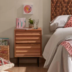 Nachtkastje Van Licht Hout 11 Nachtkastje Van Licht Hout -BePureHome Verkoop kave home delsie nachtkastje van licht hout 02 1