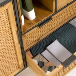 Rotan Webbing Dressoir Zwart Staal -BePureHome Verkoop kave home kyoko metalen dressoir met webbing 08
