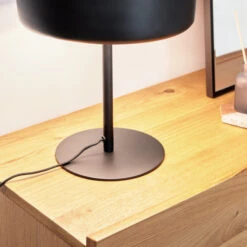 Eiken Boomstam Tv-meubel -BePureHome Verkoop kave home rasha eiken boomstam tv meubel 160 cm 04 1