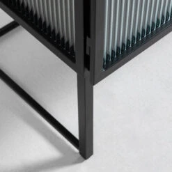 Zwart Dressoir Met Ribbelglas -BePureHome Verkoop kave home trixie zwart dressoir met ribbelglas 08