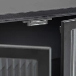 Zwart Dressoir Met Ribbelglas -BePureHome Verkoop kave home trixie zwart dressoir met ribbelglas 10