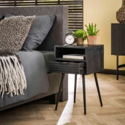 Nachtkastje Zwart Mangohout -BePureHome Verkoop nachtkastje zwart mangohout marina giani 02