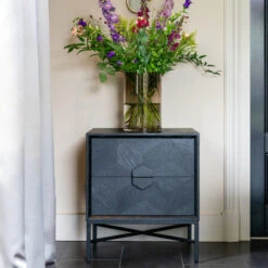 Zwart Nachtkastje Van Hout -BePureHome Verkoop richmond interiors blax zwart nachtkastje van hout 07