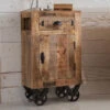 Rustiek Nachtkastje Van Mangohout -BePureHome Verkoop rustiek nachtkastje op wielen lavis porter 01