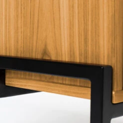 Zuiver Moderne Wandkast Met Gaas -BePureHome Verkoop zuiver hardy moderne wandkast met gaas deuren 07