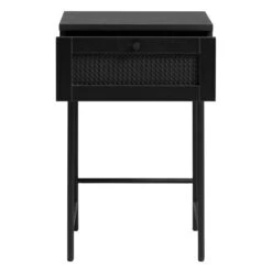 Zwarte Rotan Nachtkastje -BePureHome Verkoop zwarte rotan bijzettafel bodio pose 03